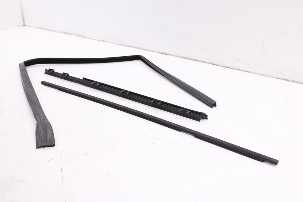 07-12 Land Rover Range Rover HSE Rear RH Door Run Channel w/ Belt Weatherstrips - Alshned Auto Parts