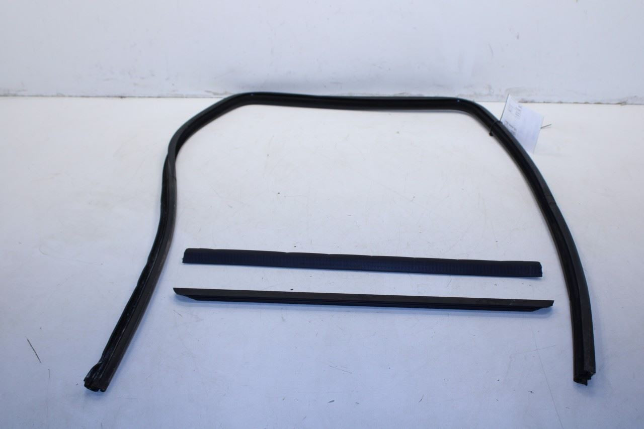 99-16 Ford F250 Lariat Crew Cab Rear Right Door Run Channel w/ Weatherstrip Set - Alshned Auto Parts