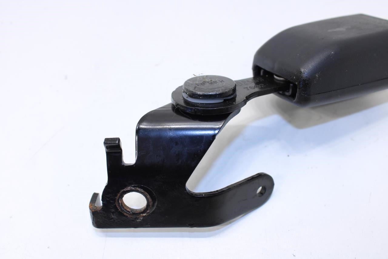 17-23 Infiniti Q50 Rear RH and LH Center 2nd Row Seat Belt Buckle Set 888426HF0A - Alshned Auto Parts