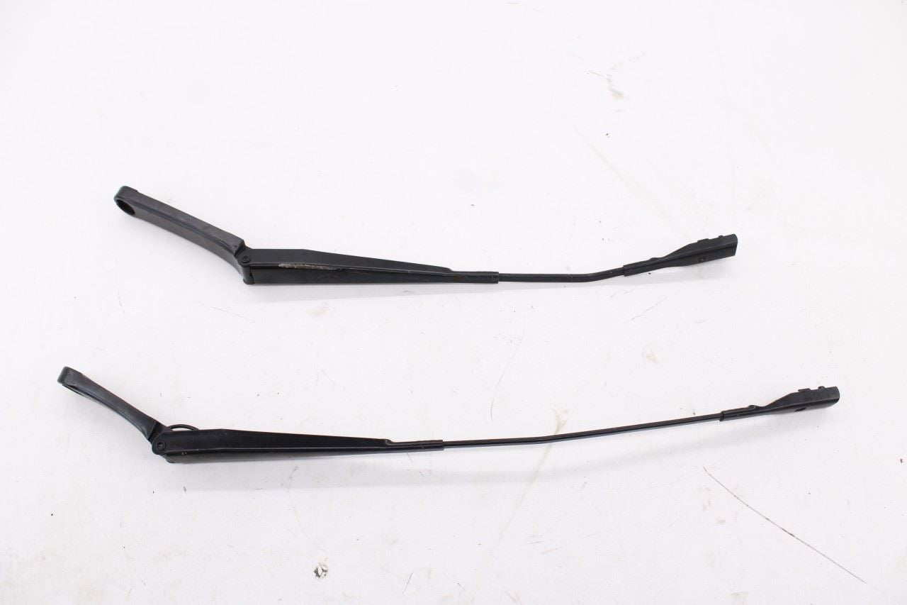 2011-2018 Volkswagen Jetta Front Right and Left Windshield Wiper Arm 5C7-955-4097