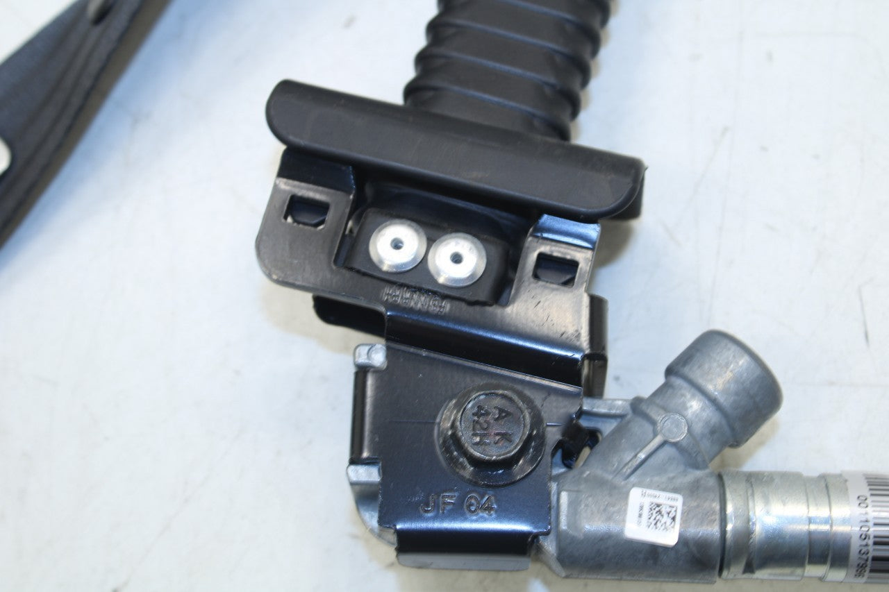 11-17 Hyundai Veloster 1.6L Front Right Side Seat Belt Retractor w/ Pretensioner - Alshned Auto Parts