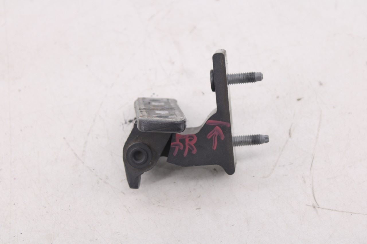 2015-2021 Mercedes-Benz C300 4Matic Front Right Side Door Hinge Upper and Lower20