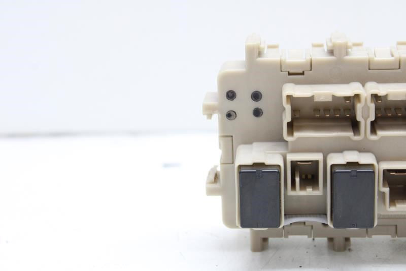 13-17 Nissan Pathfinder Cabin Fuse Relay Junction Block Box 243509NA0B OEM *ReaD - Alshned Auto Parts