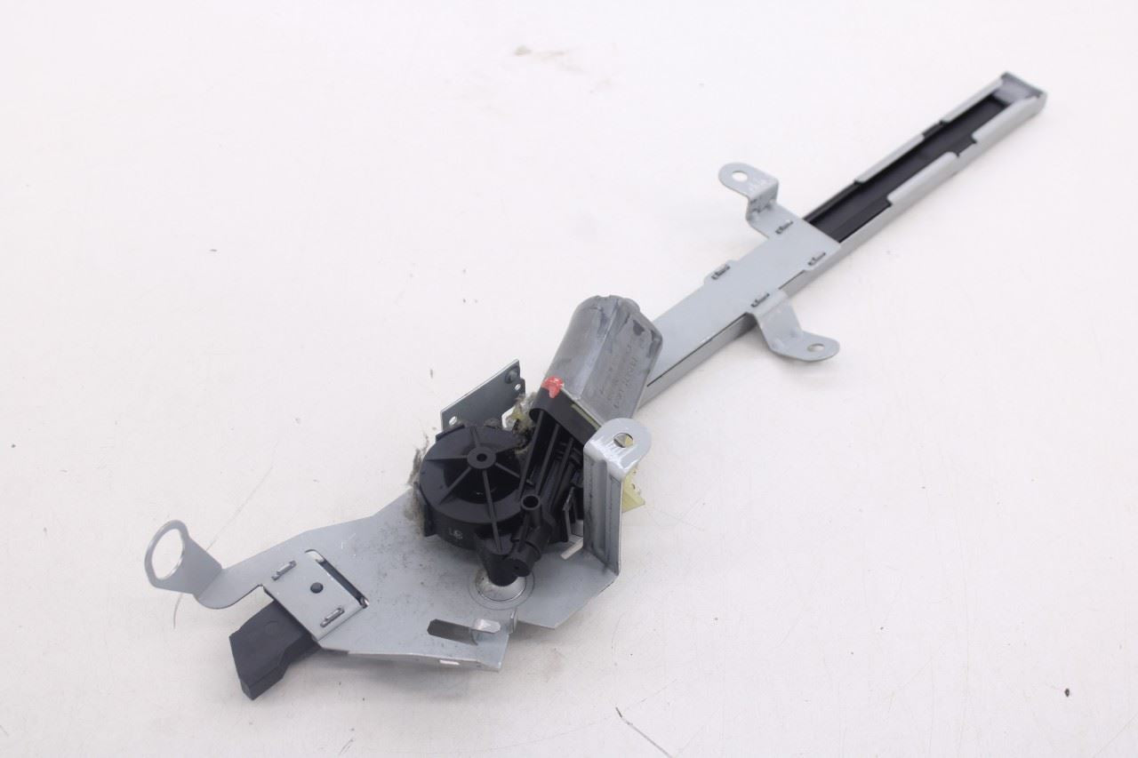 06-09 Mercedes-Benz CLK 350 Front LH Side Seat Belt Feeder Adjuster Guide *ReaD*6