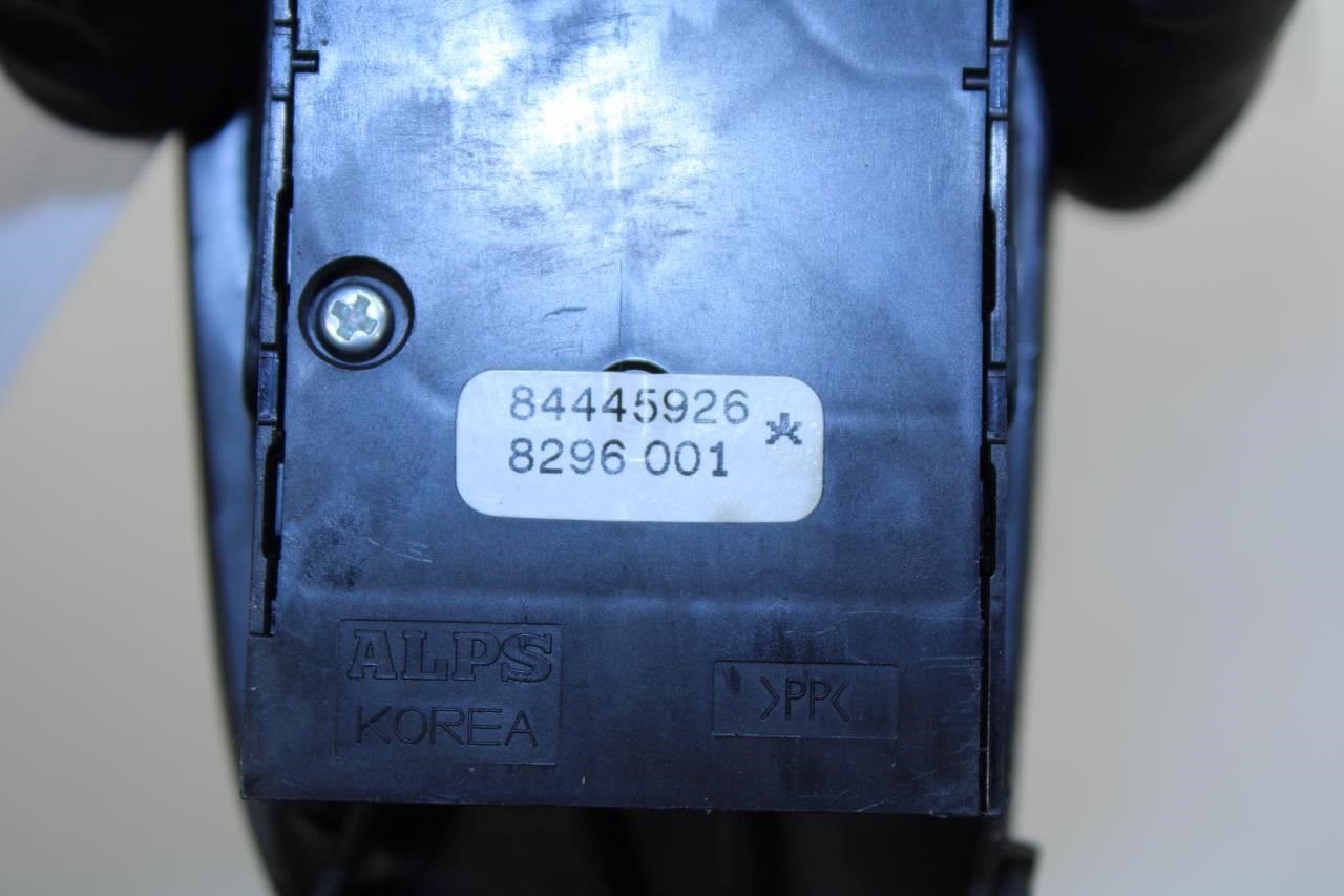 2017-2023 GMC Acadia SLT-1 Front Left Seat Adjuster Switch w/ Trim 84445926 OEM - Alshned Auto Parts