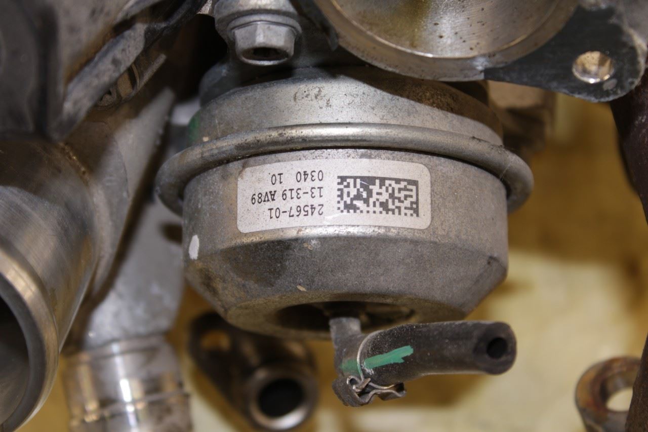 14-20 Maserati Ghibli S Q4 3.0L AWD Right Side Engine Turbocharger Manifold 57K - Alshned Auto Parts