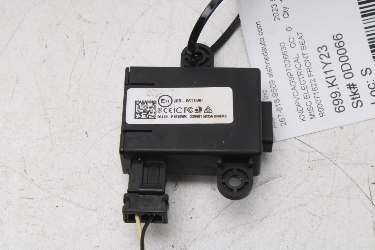 2023-2024 Kia Sportage Hybrid EX Front Right Side Seat USB Port Charger w/ Cable - Alshned Auto Parts