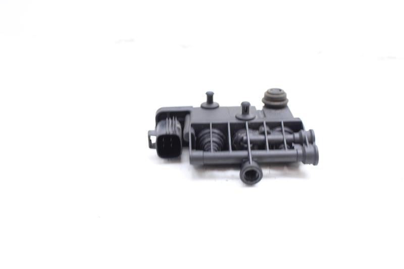 06-12 Land Rover Range Rover Front Air Suspension Valve Block Solenoid RVH500060 - Alshned Auto Parts