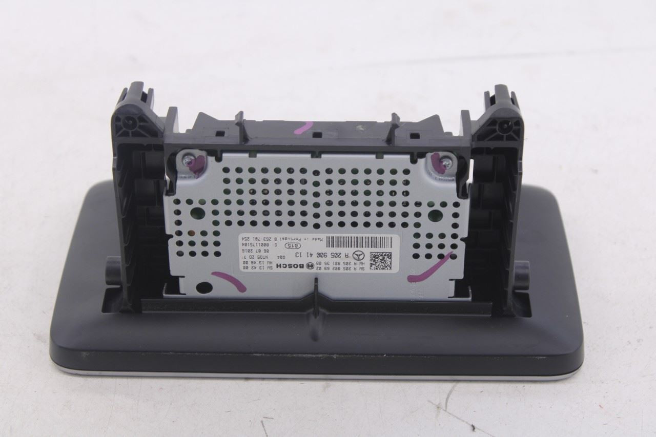 15-18 Mercedes-Benz C300 4Matic Bosch Information 7.0 Display Screen 205900411312