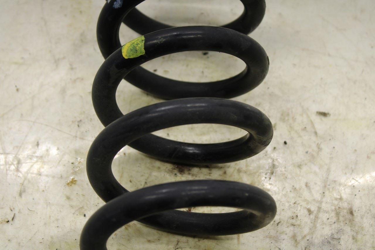 15-20 Kia Sorento LX 3.3L FWD Rear Right and LH Side Suspension Coil Spring Set - Alshned Auto Parts