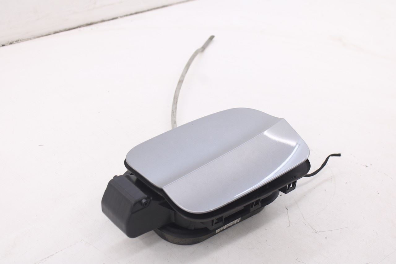 2018-2025 Volkswagen Atlas SE 3.6L Fuel Tank Filler Housing Door Lid Cover OEM - Alshned Auto Parts