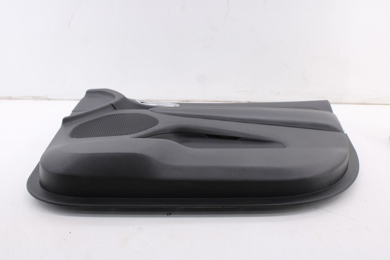 2015-2017 Dodge Durango SXT Front Right Side Door Trim Panel 1GS783X9AI OEM - Alshned Auto Parts
