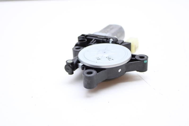 2014-2019 Kia Soul Rear Right Passenger Power Window Motor 83460-B2000 OEM - Alshned Auto Parts