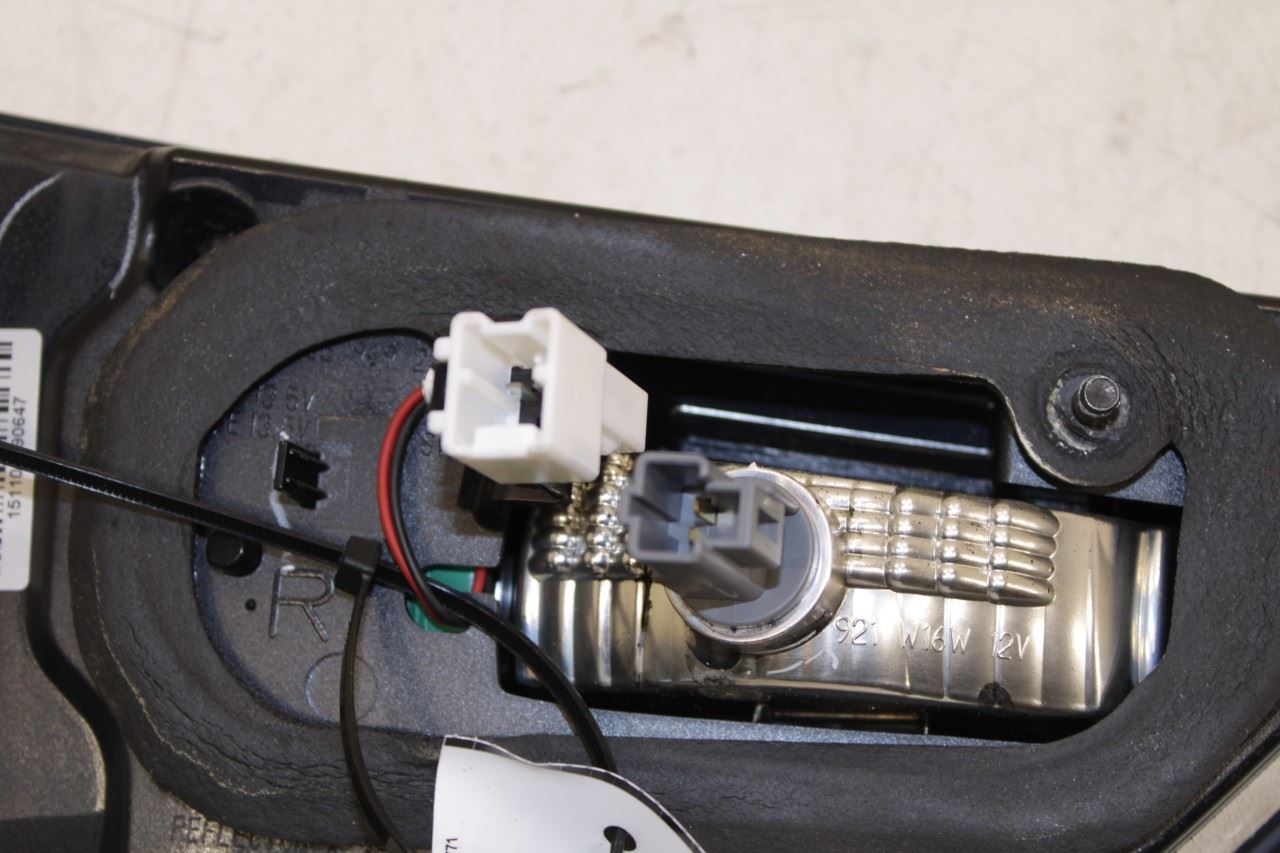 2016-2018 Infiniti QX60 Rear Right Passenger Side Tail Light Lamp 26540-9NC0A - Alshned Auto Parts