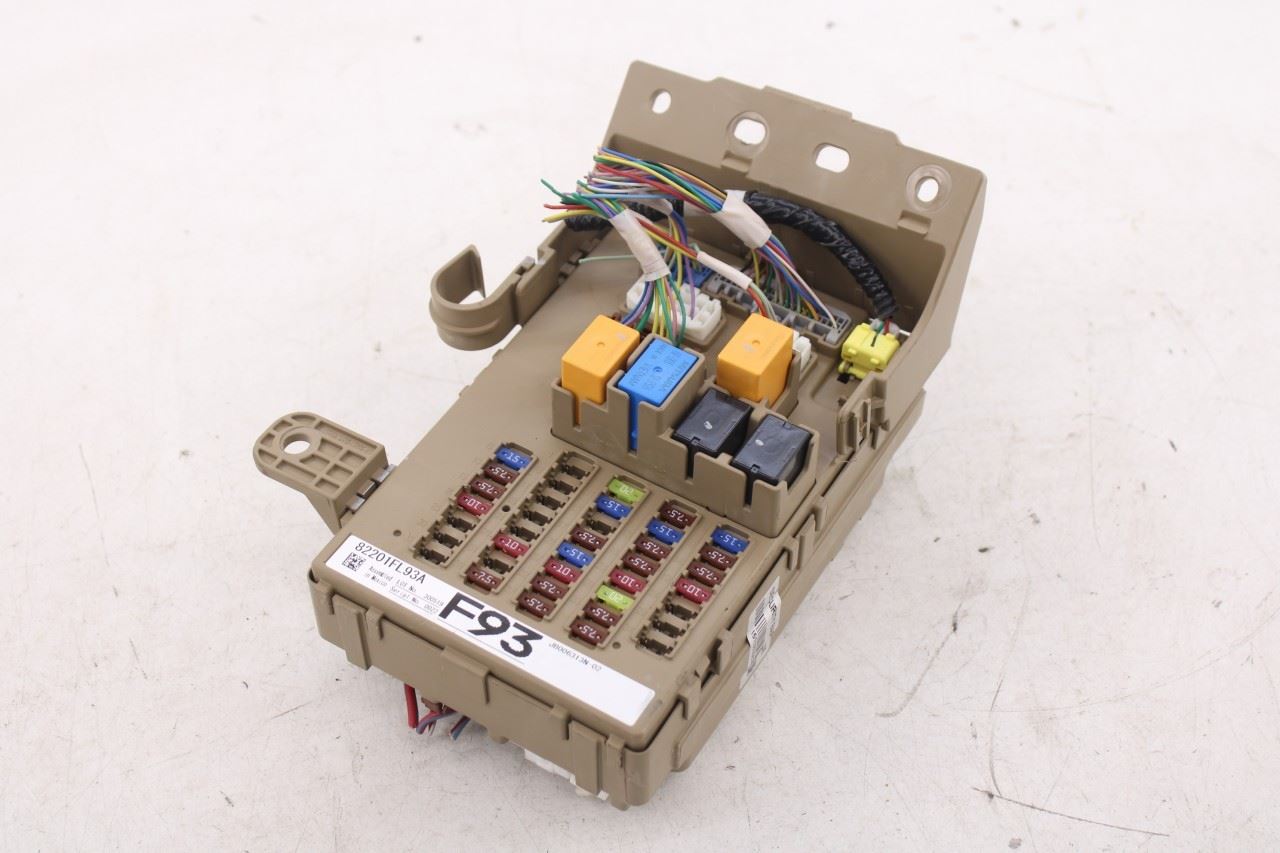 2019 Subaru Impreza Limited AWD Cabin Instrument Panel Fuse Relay Junction Block - Alshned Auto Parts