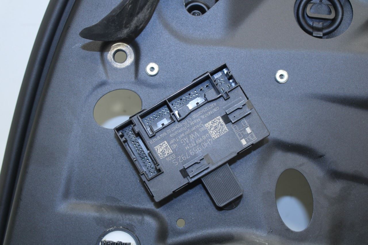 10-16 Porsche Panamera 4 Front Right Side Door Window Regulator w/ Carrier Plate - Alshned Auto Parts