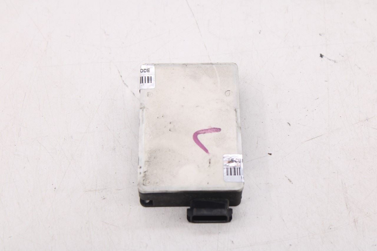 2012-2018 Mercedes-Benz C300 4Matic Rear Left Blind Spot Radar Sensor Module12