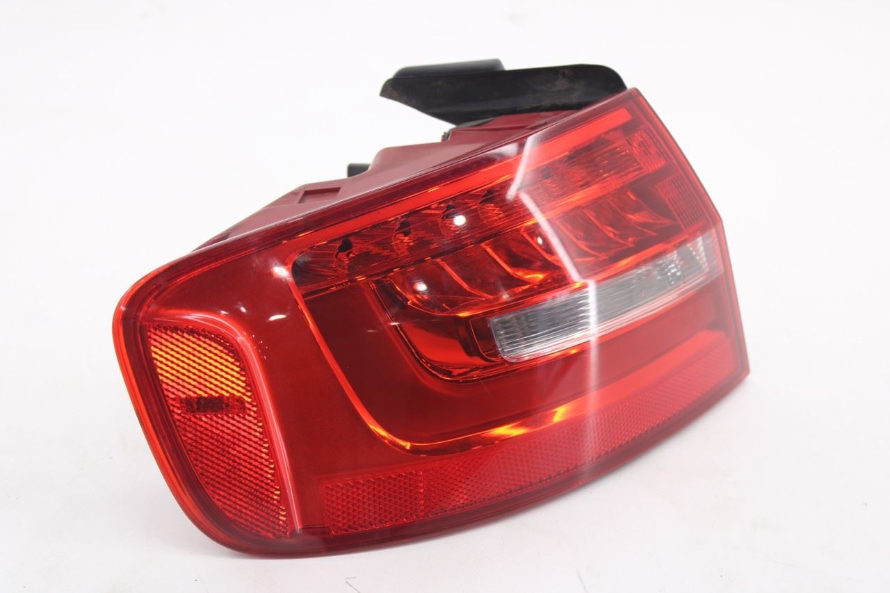 13-16 Audi S4 Premium Plus Rear Left Driver Side Tail Light Lamp 8K5-945-095-AD2