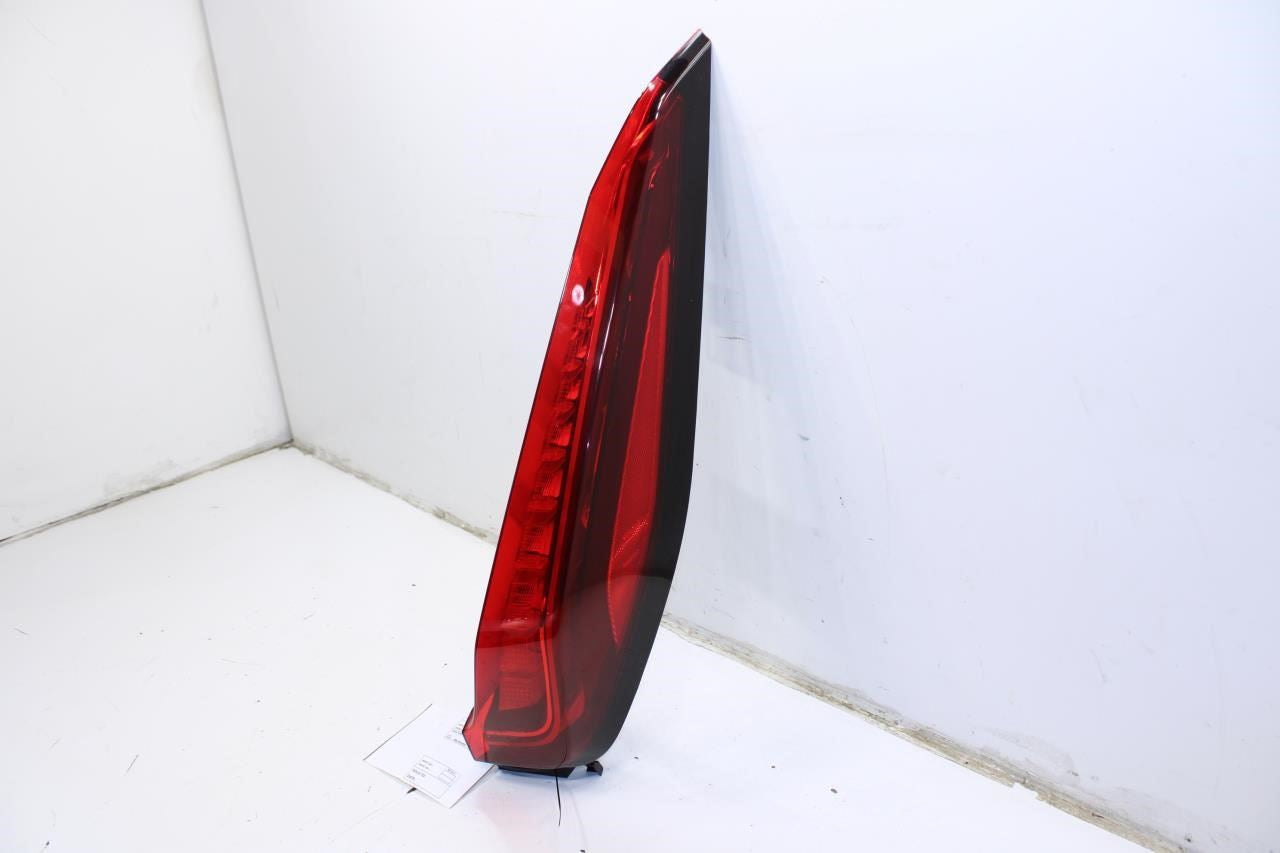 2019-2025 Cadillac XT4 Premium Rear Right Outer Tail Light Lamp 84864834 OEM - Alshned Auto Parts