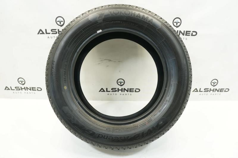 2013 Toyota Prius Tire Yokohama Avid Ascend GT 195/65 R15 91H R00049672 OEM - Alshned Auto Parts