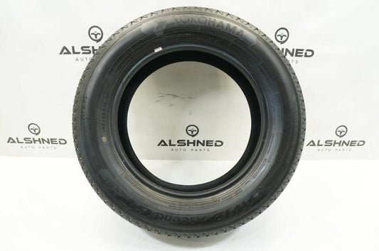 2013 Toyota Prius Tire Yokohama Avid Ascend GT 195/65 R15 91H R00049672 OEM - Alshned Auto Parts