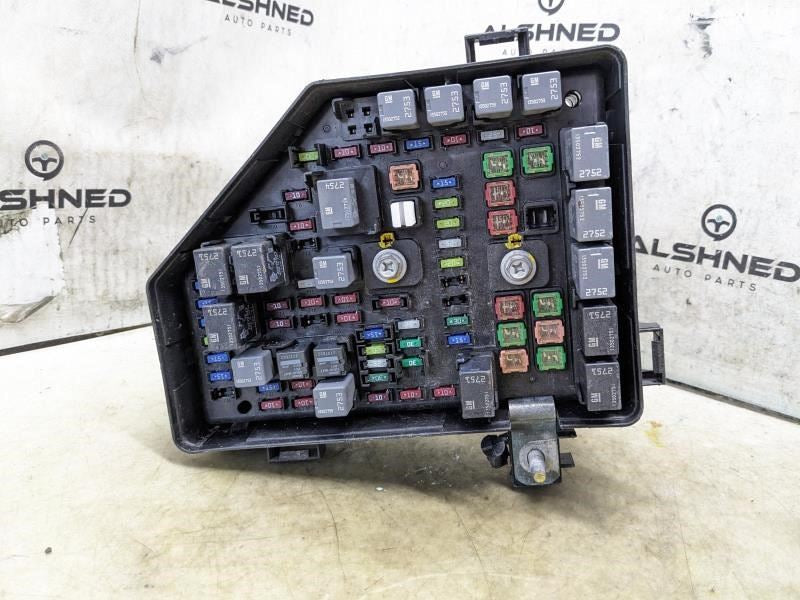 2013-14 Chevrolet Traverse Fuse Box Relay Power Distribution Block 22933347 OEM - Alshned Auto Parts