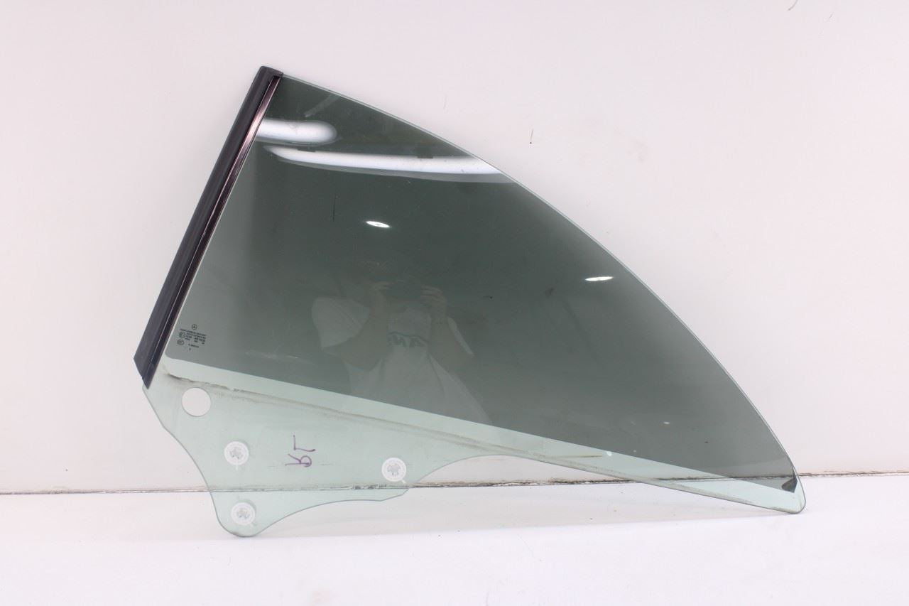 2006-2009 Mercedes-Benz CLK350 Rear Left Quarter Window Fixed Glass 20967001100