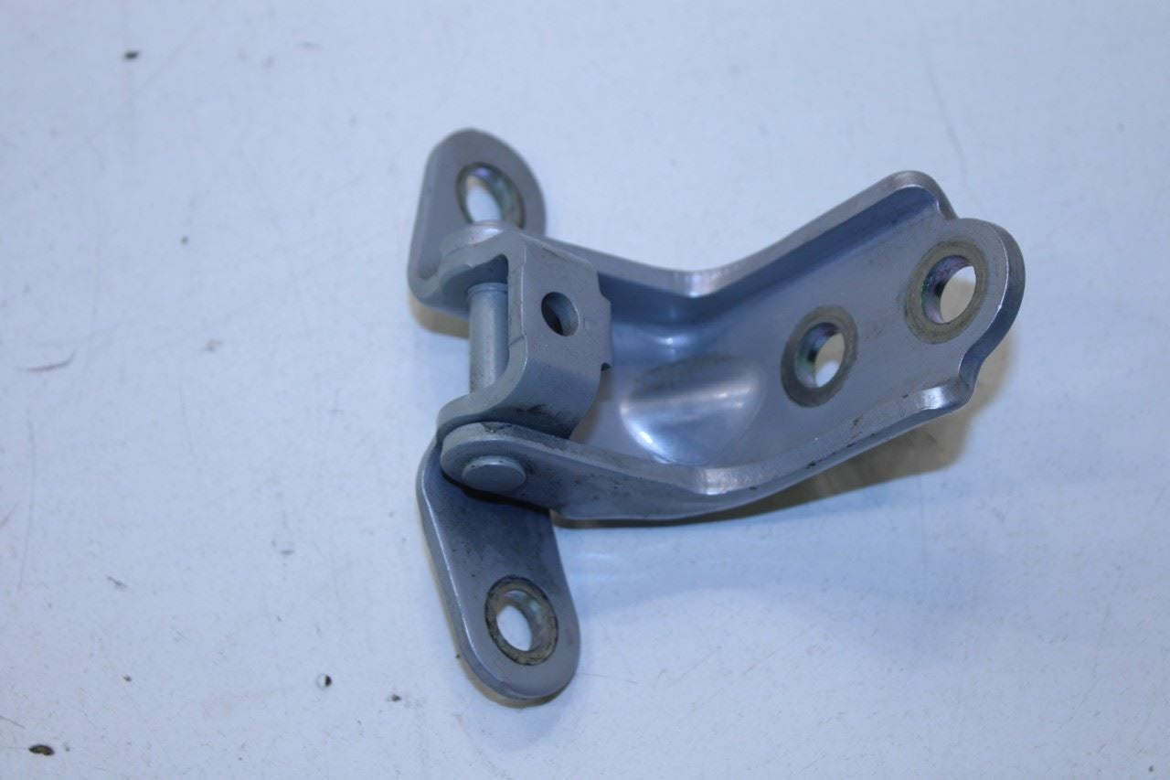 2020-2025 KIA Soul LX Rear Right Passenger Side Door Hinge Upper and Lower Pair - Alshned Auto Parts