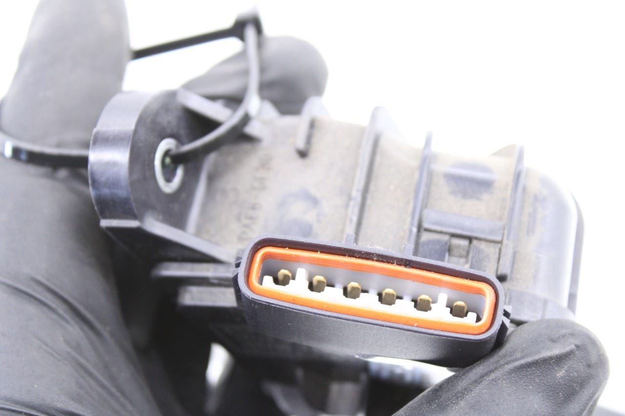 2014-2023 Toyota Tacoma Limited 3.5L 4WD Accelerator Throttle Gas Pedal Sensor - Alshned Auto Parts
