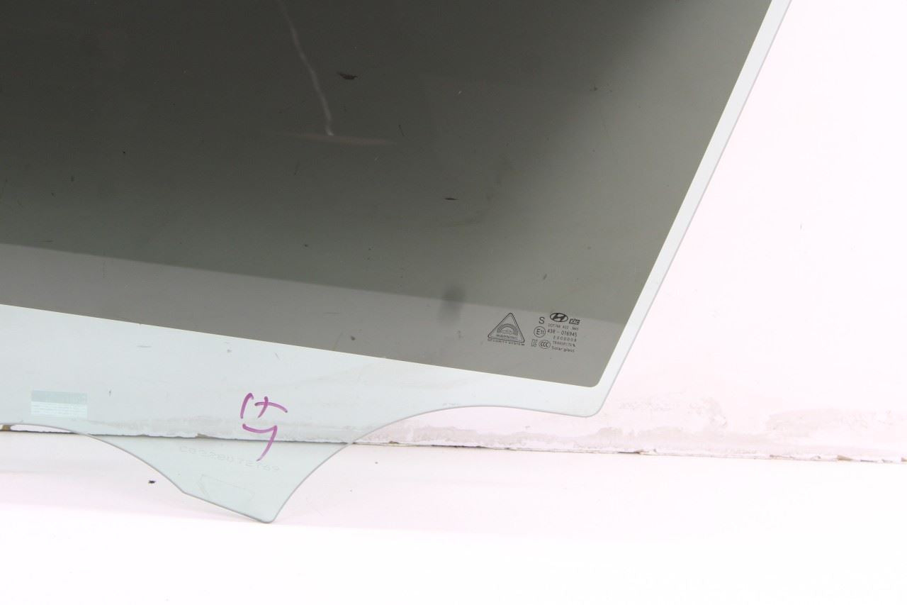 2019-2023 Hyundai Santa Fe SEL Front Left Side Door Window Glass 82411-S2000 OEM - Alshned Auto Parts