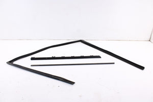 03-12 Land Rover Range Rover HSE Front RH Door Run Channel w/ Belt Weatherstrips