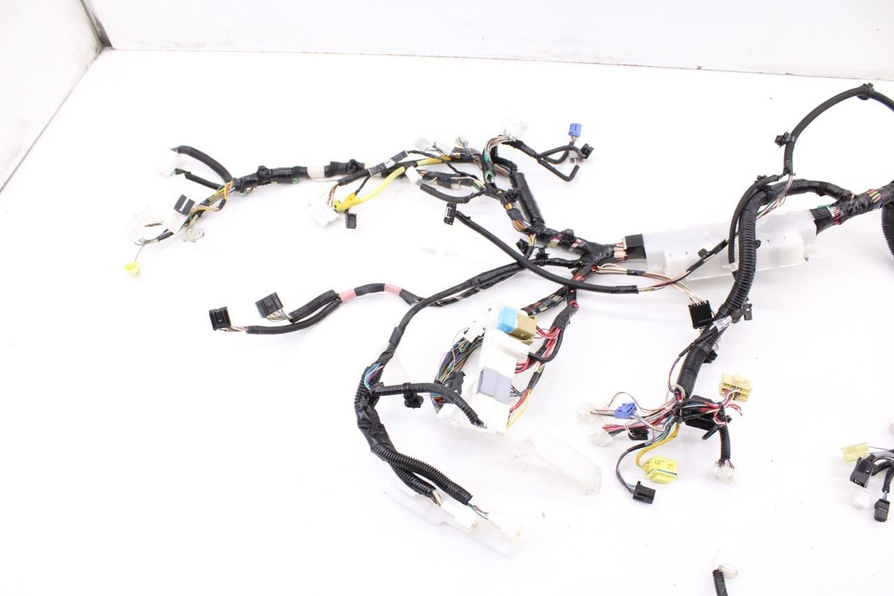 2016-2018 Toyota Sienna LE Dash Instrument Panel Wire Harness 82141-08F91 OEM - Alshned Auto Parts
