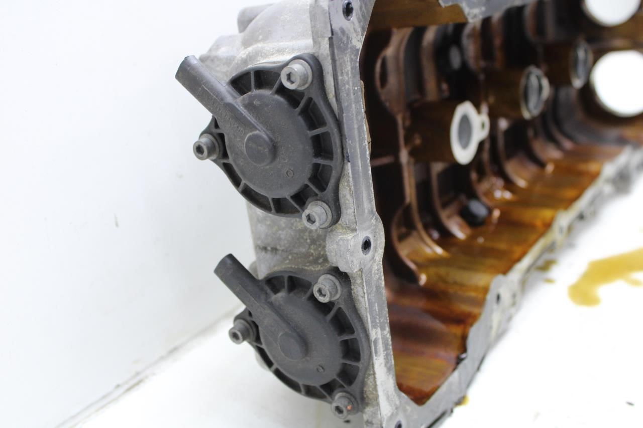 2014-2017 Maserati Ghibli 3.0L V6 Engine Right Cylinder Head Cover 298701 OEM - Alshned Auto Parts