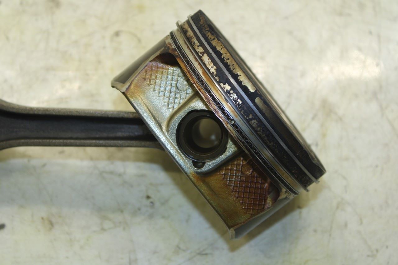 2011-22 Ford F250 Crew Cab 6.2L Right No 2 Piston w/ Connecting Rod AL3Z-6108-K - Alshned Auto Parts