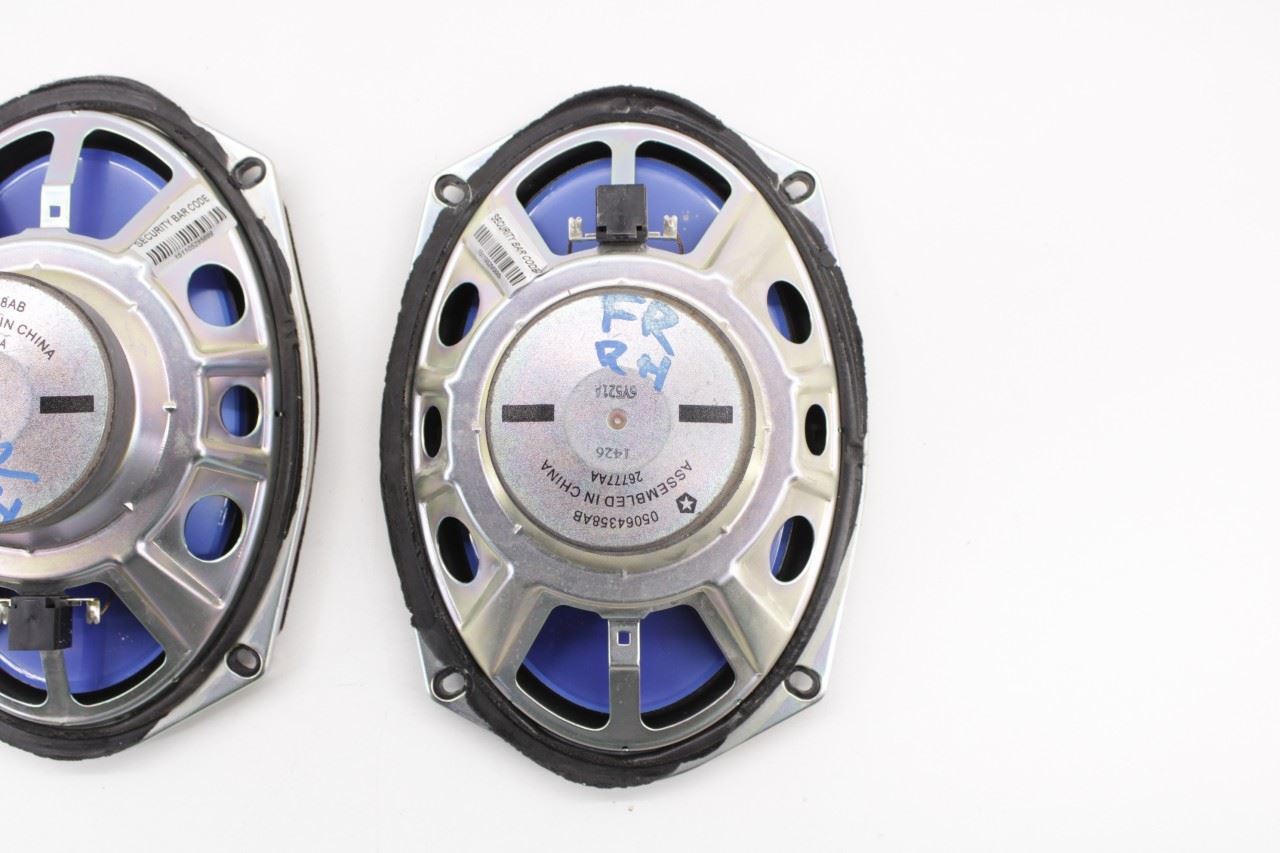 17-24 Chrysler Pacifica Limited Front Right and Left Door Speaker 05064358AB - Alshned Auto Parts