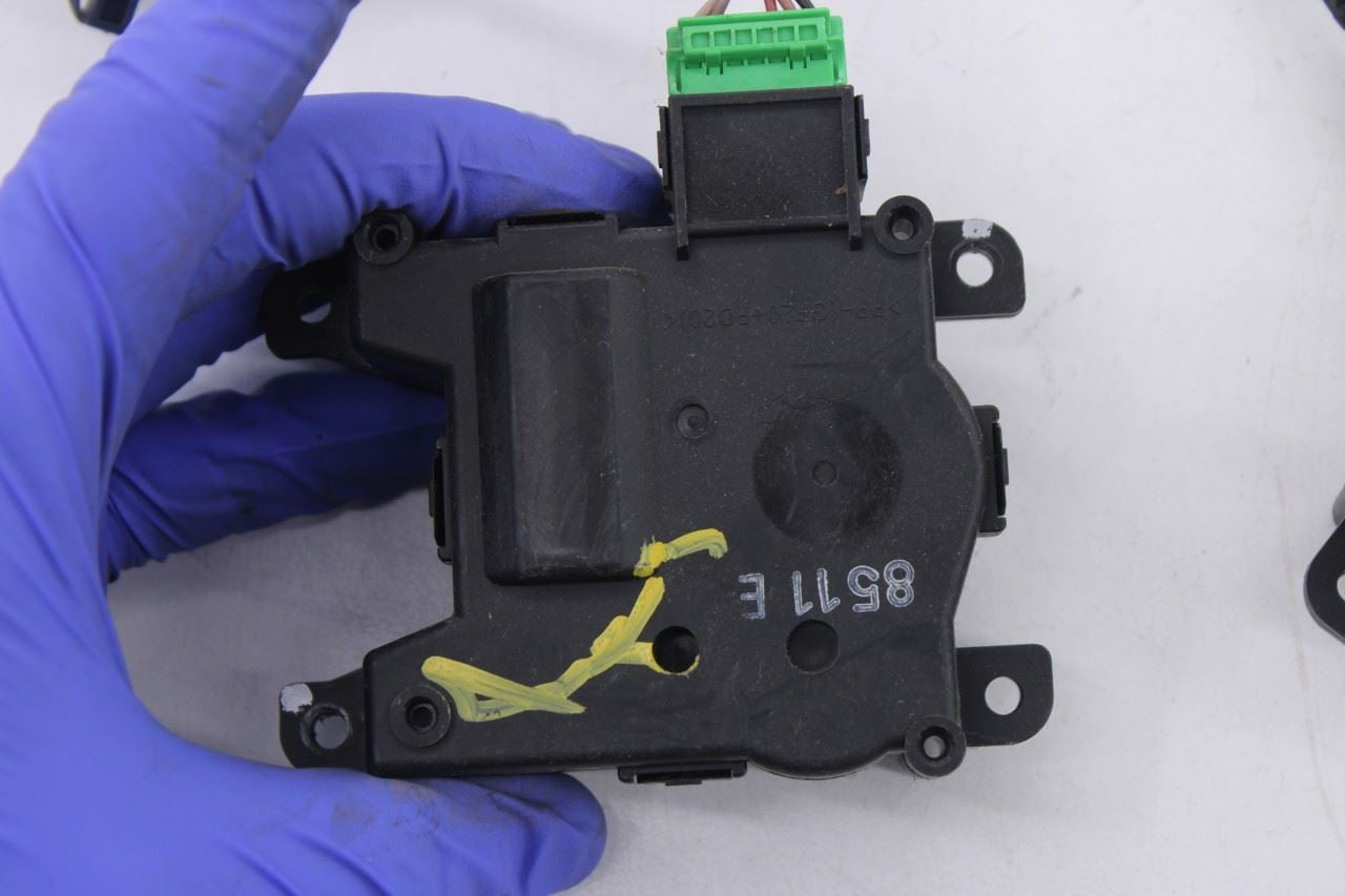 2017-2022 Acura ILX HVAC System Wire Harness with HVAC Blend Door Actuator Set7