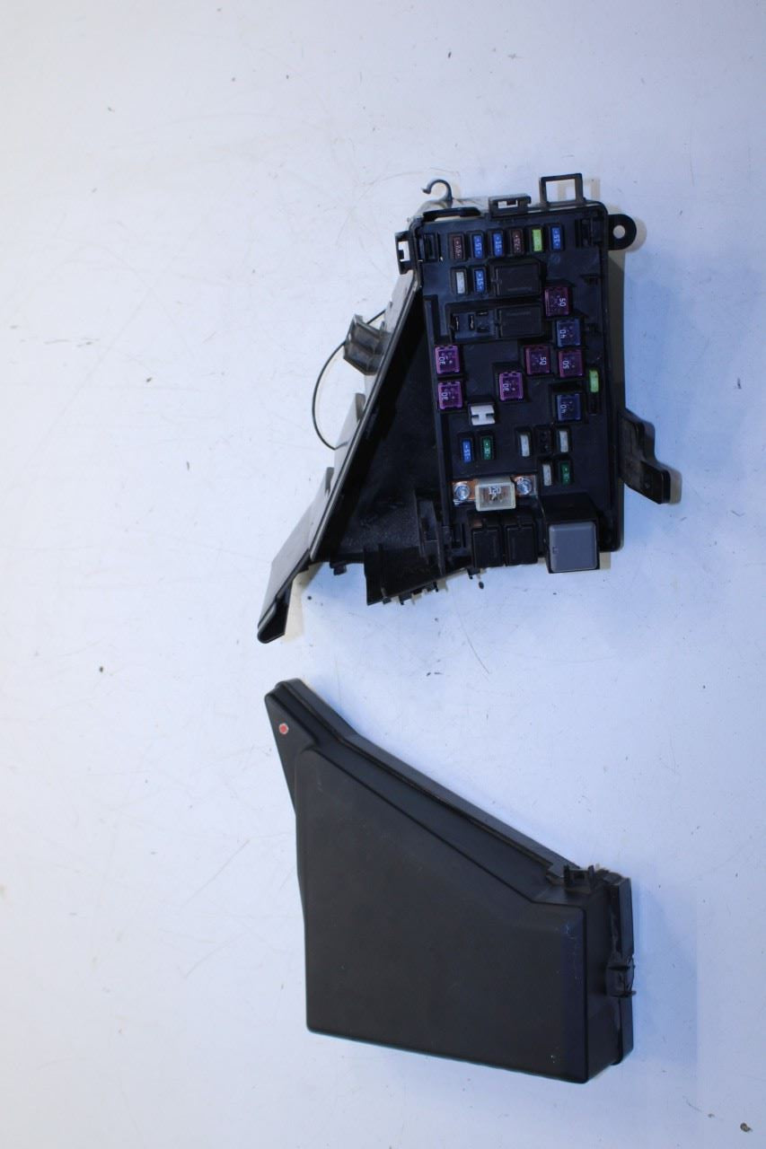 2015-2021 Subaru WRX Premium 2.0L AWD Engine Bay Fuse Relay Box 82243AG010 OEM - Alshned Auto Parts