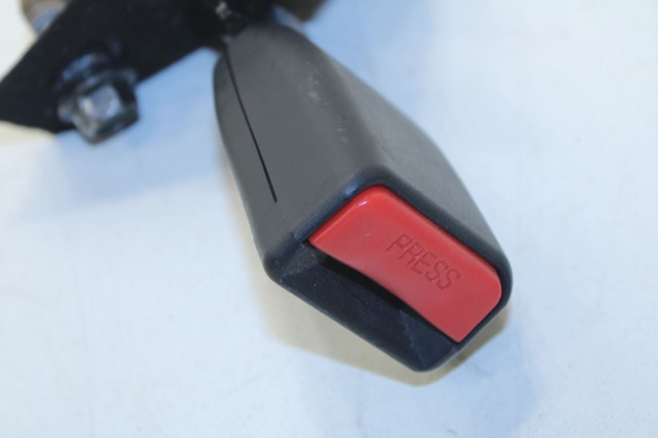 11-17 Hyundai Veloster FWD Rear Right and Left Side 2nd Row Seat Belt Buckle Set - Alshned Auto Parts