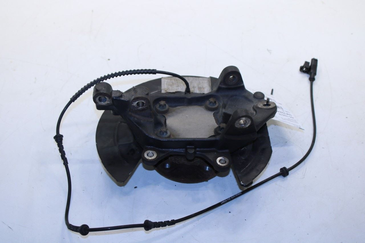 2016-2022 Jeep Renegade Sport Rear Right Side Spindle Knuckle Hub 68246618AA OEM - Alshned Auto Parts