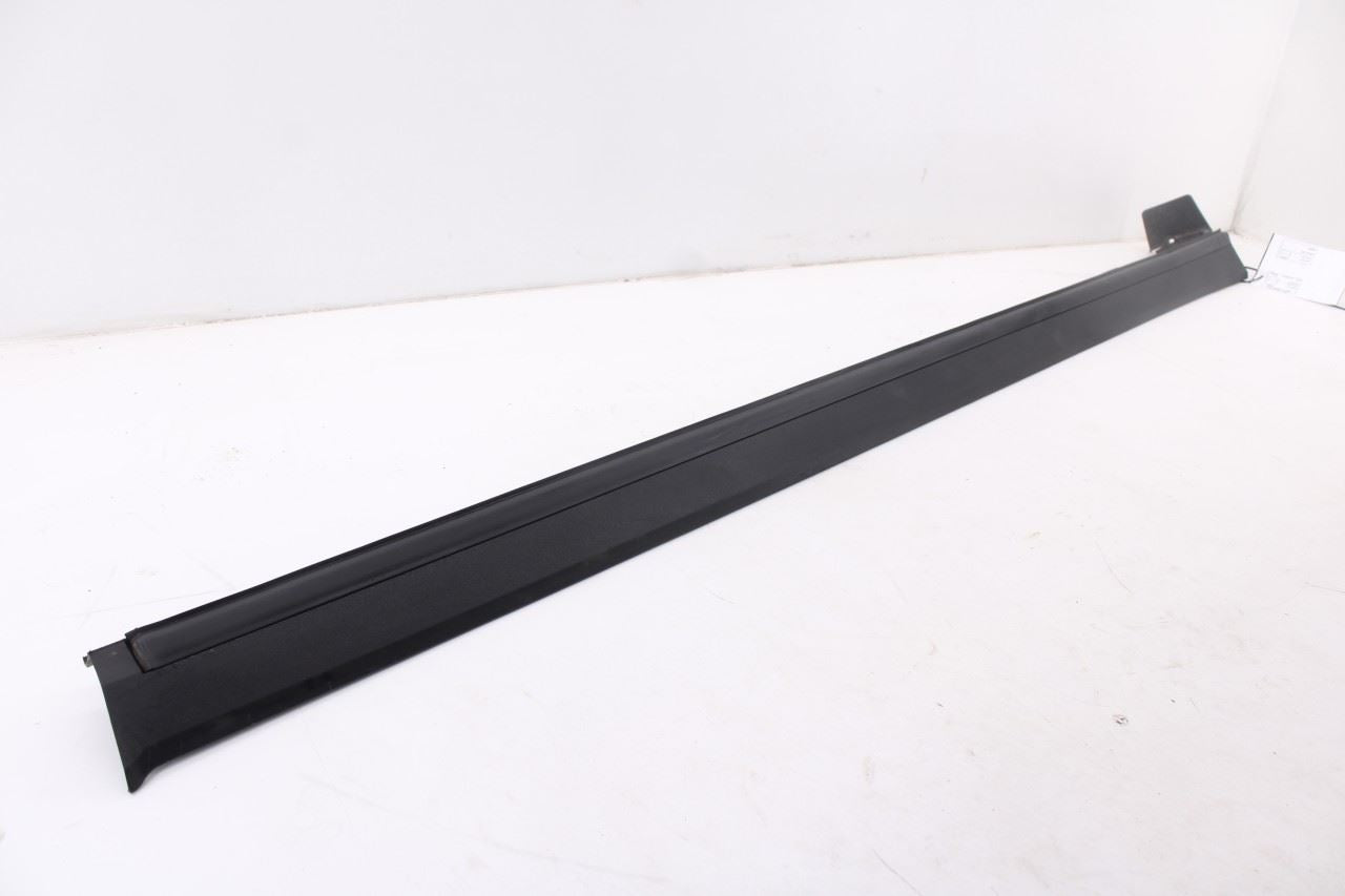 2019-2023 Hyundai Santa Fe SEL Right Rocker Skirt Panel Molding 87752-S2000 OEM5