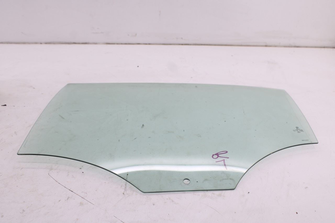 2011-2018 Volkswagen Jetta Sport Rear Left Door Window Movable Glass 5C6-845-0255