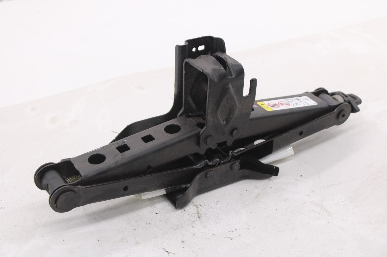 2011-2022 Dodge Durango SXT 3.6L AWD Scissor Lifting Jack 68068665AC OEM0