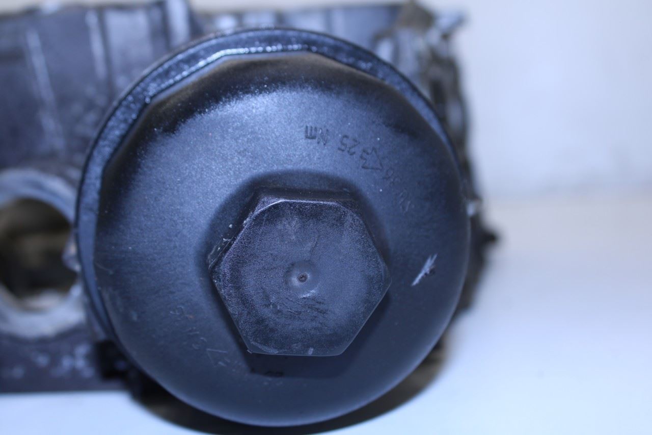 2011-2016 Porsche Panamera 4 3.6L AWD Engine Upper Oil Pan 946-107-161-42 OEM - Alshned Auto Parts