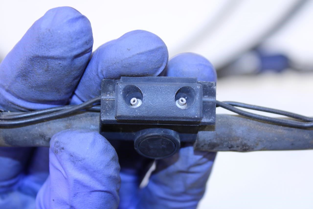 2007-13 Mercedes-Benz S550 Front Windshield Washer Fluid Hose 221-860-02-92 OEM - Alshned Auto Parts