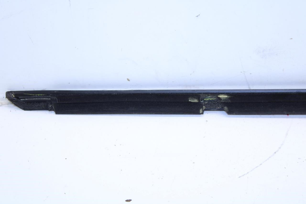2019-25 Cadillac XT4 Premium Front Left Door Window Belt Outer Molding 84682627 - Alshned Auto Parts