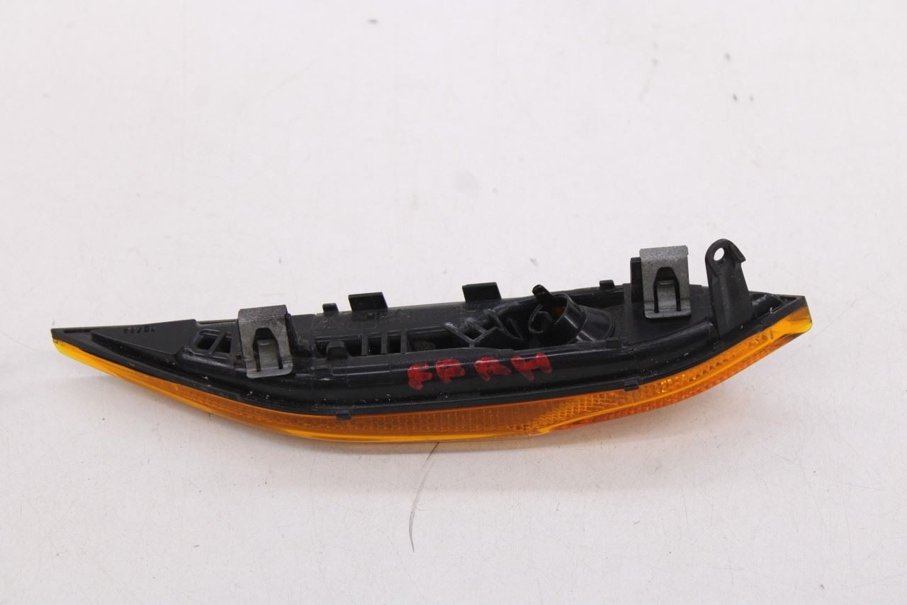 2011-2014 Porsche Cayenne S Front Right and Left Side Marker Light 958631071005