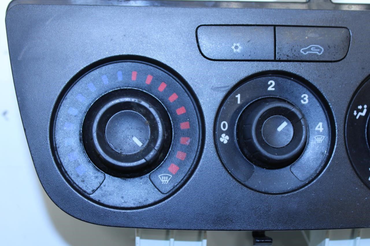 2015-2019 RAM Promaster City AC Heater Temperature Climate Control 68270205AA - Alshned Auto Parts