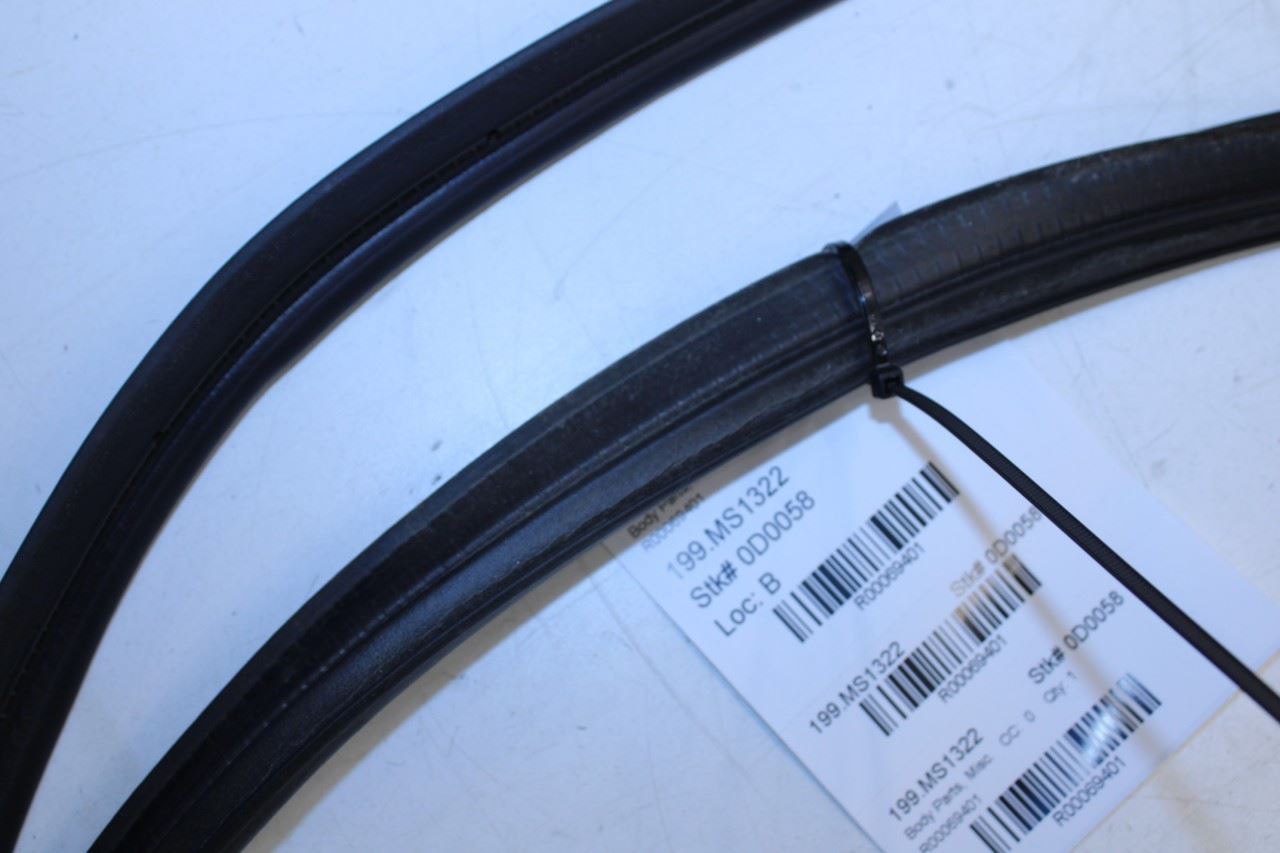22-24 Mitsubishi Eclipse Cross ES Liftgate Back Door Weatherstrip Seal 5815A131 - Alshned Auto Parts