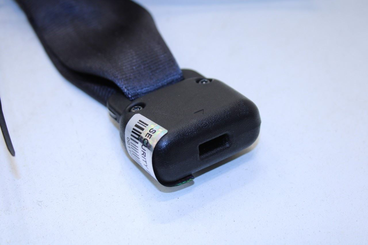 15-23 Nissan Murano Platinum Rear RH and LH 2nd Row Center Seat Belt Buckle Set - Alshned Auto Parts