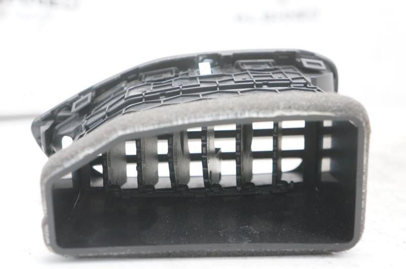 19-23 Hyundai Santa Fe Dash Left Side Outer Air Vent Duct Grille 97480-S2000-VCS5